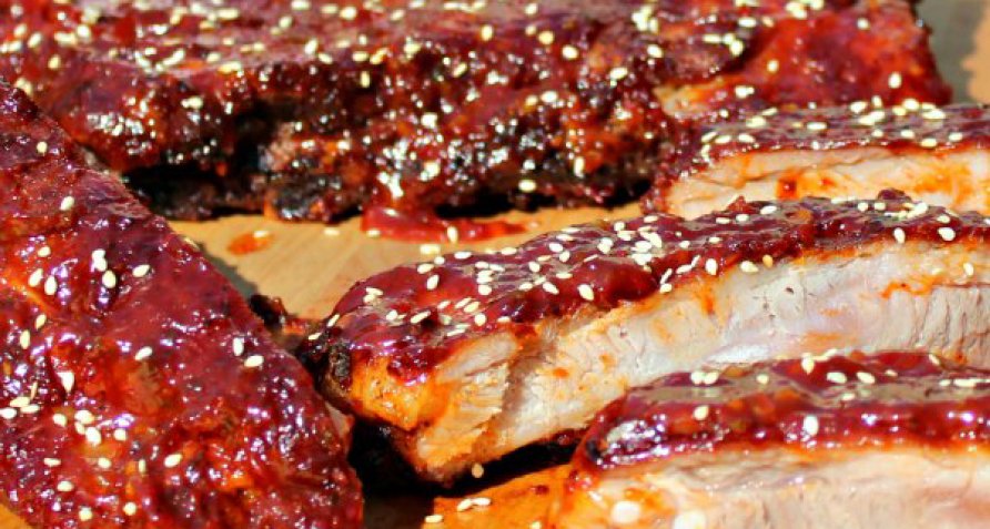 Gochugaru Spare Ribs with East Meets West Barbecue Sauce - BULL BBQ EU